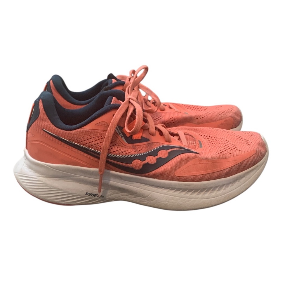 Saucony Coral Orange Running Shoes Size 7.5 Walking Workout Gym Sneakers